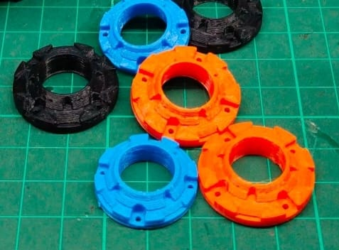 Tractor Weights Décor - Image 2