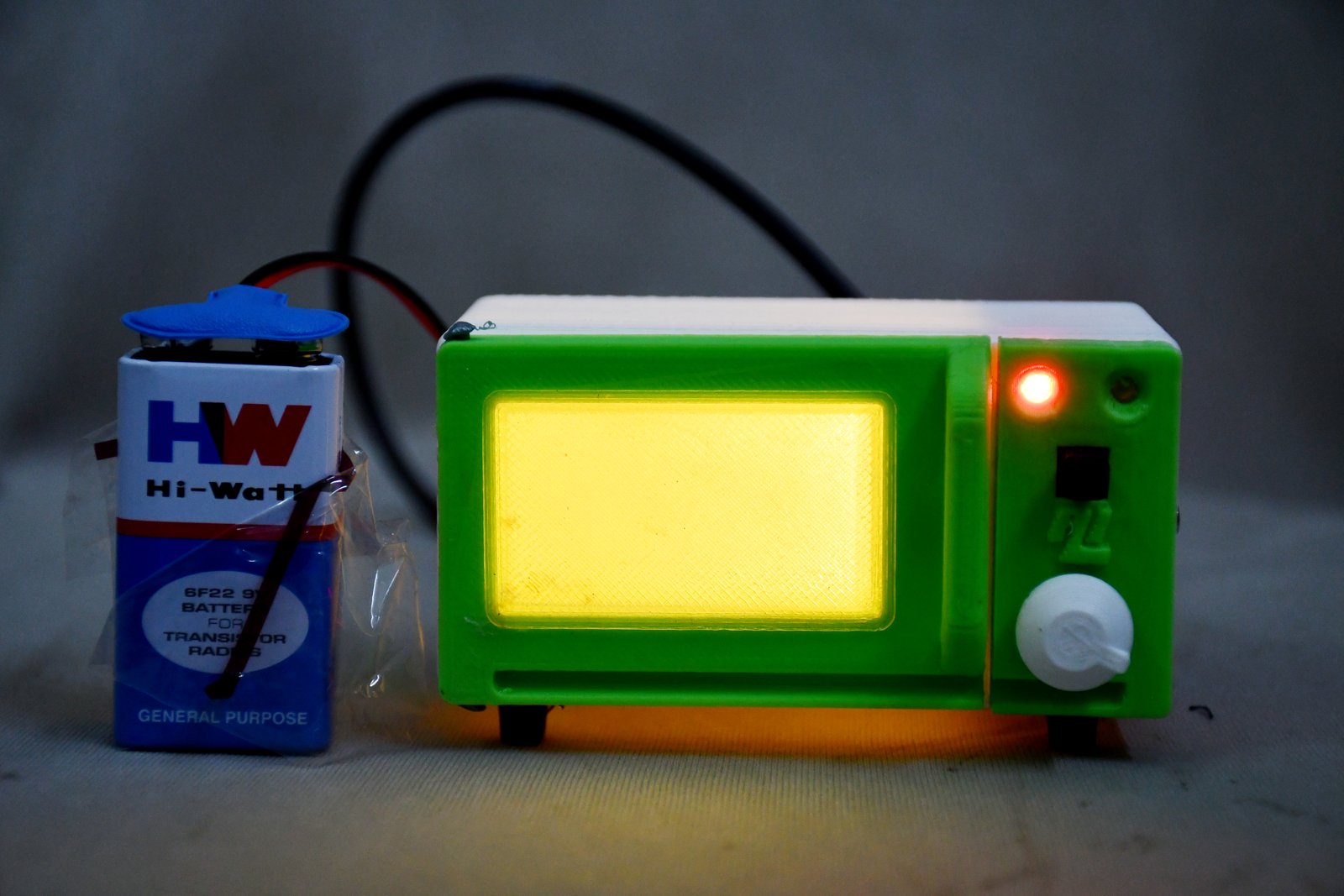 Miniature Micro Oven for Kids and Decor